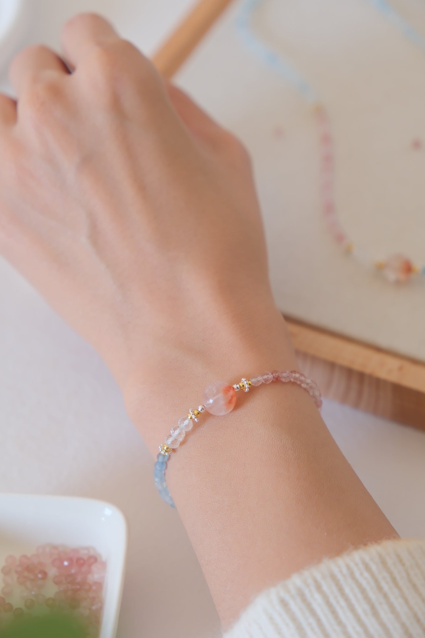 Blue&Pink Crystal Bracelet – Harmony in Bloom