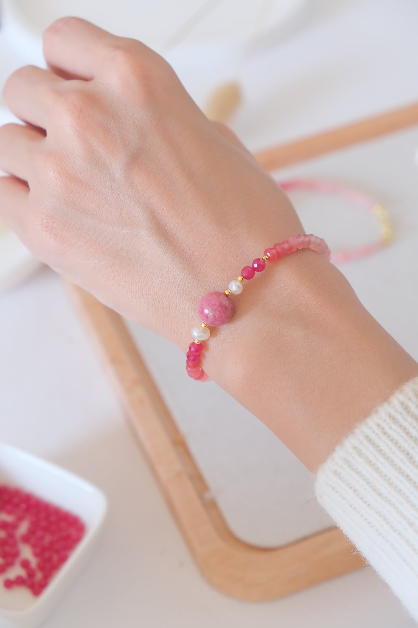 Rose Quartz Gradient Bracelet – Blossom of Spring