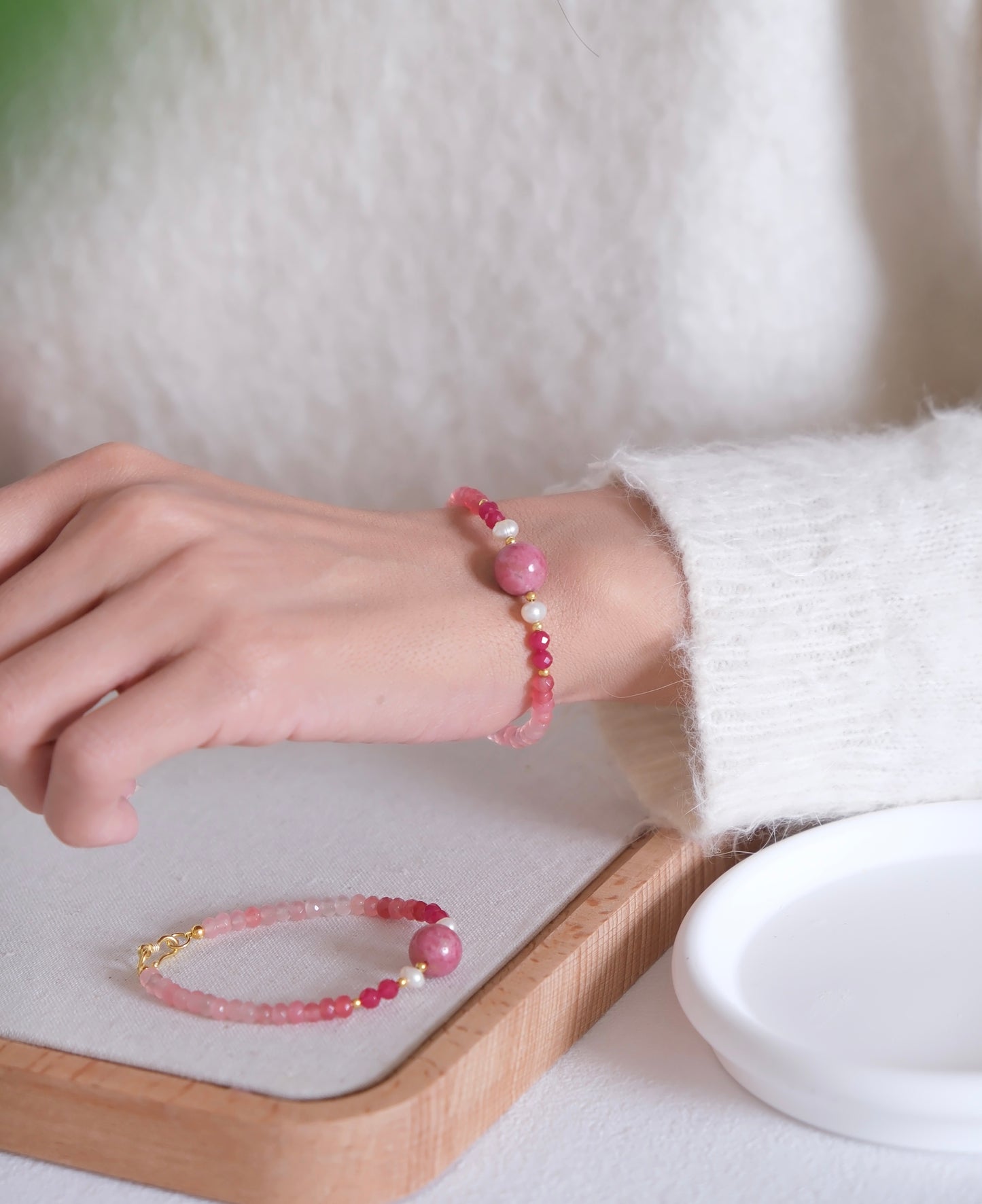 Rose Quartz Gradient Bracelet – Blossom of Spring