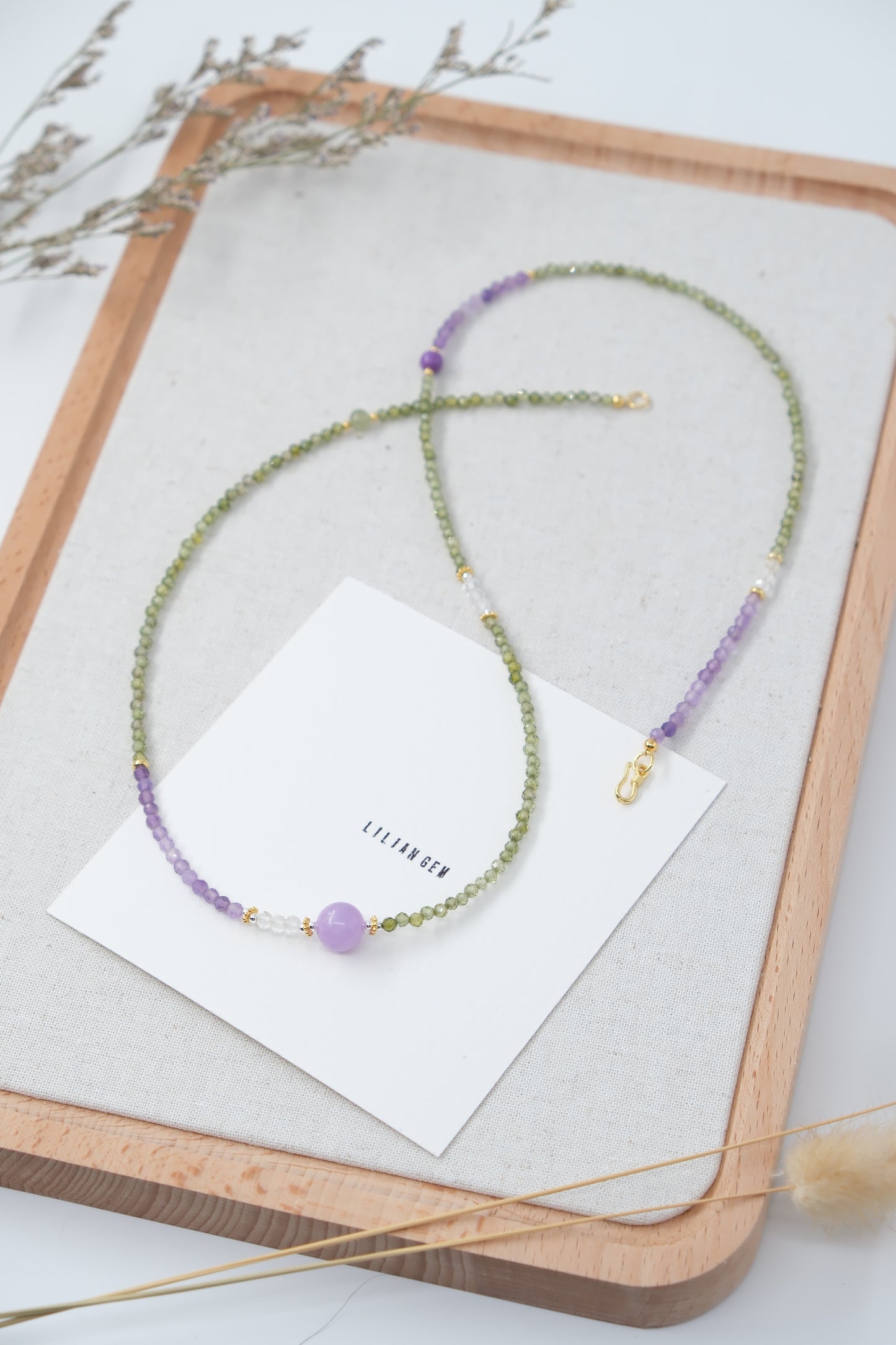 Amethyst & Green Crystal Long Necklace – Calm, Renewal & Clarity