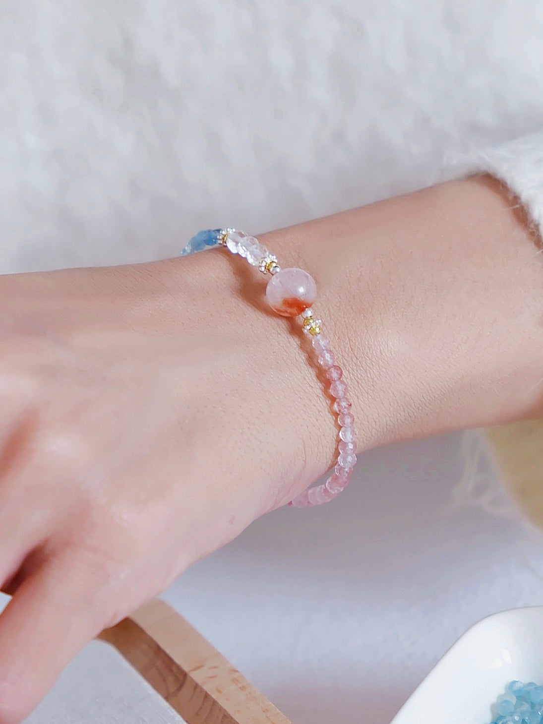 Blue&Pink Crystal Bracelet – Harmony in Bloom